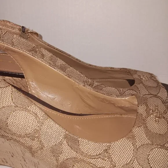 COACH INSIGNIA FERRY PEEP TOE WEDGE HEELS - Picture 4 of 12